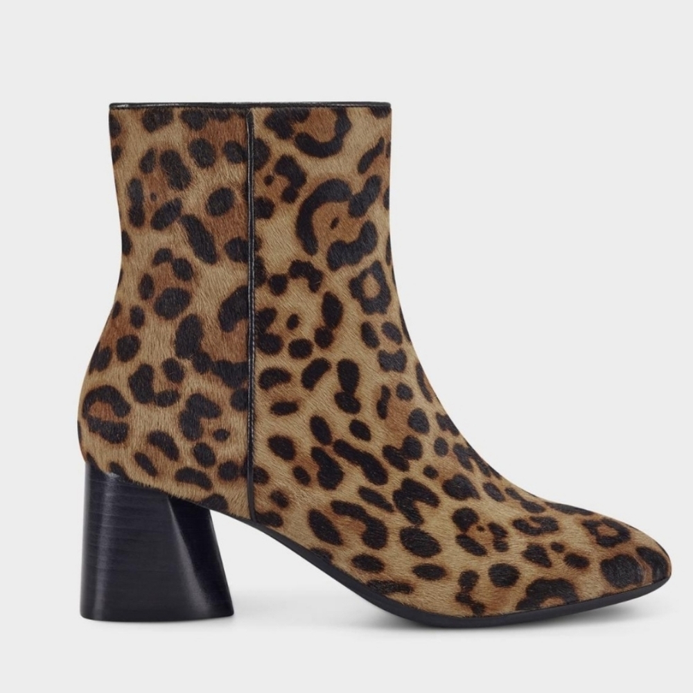 Aerosoles MYLA Calf Hair Boot stacked heel. Size 6.5 NWOB
